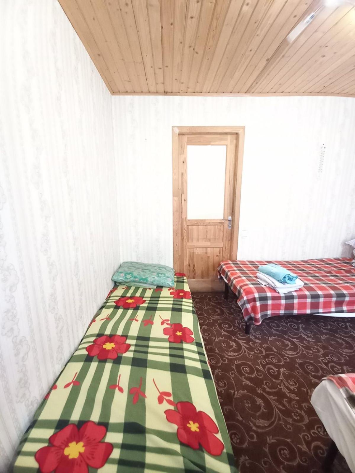 Частный Дом, Р-Н 3 Городской Больницы Tcherkássi Exterior foto